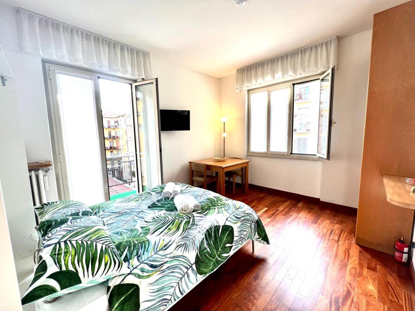 Ferienwohnung Duomo-Fiera Mi Kheda House With Self Check In Mailand Exterior foto